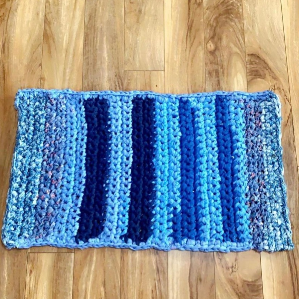 💙Blue Striped Crochet Rug💙